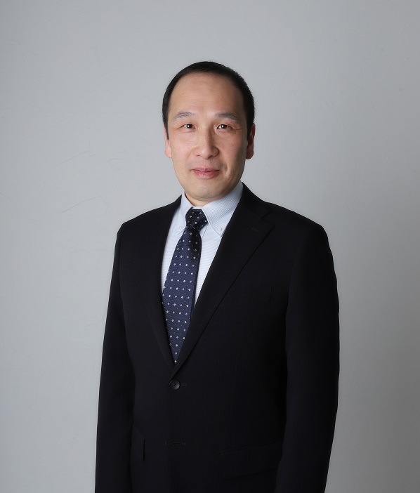 Minoru Kadokura, President and CEO